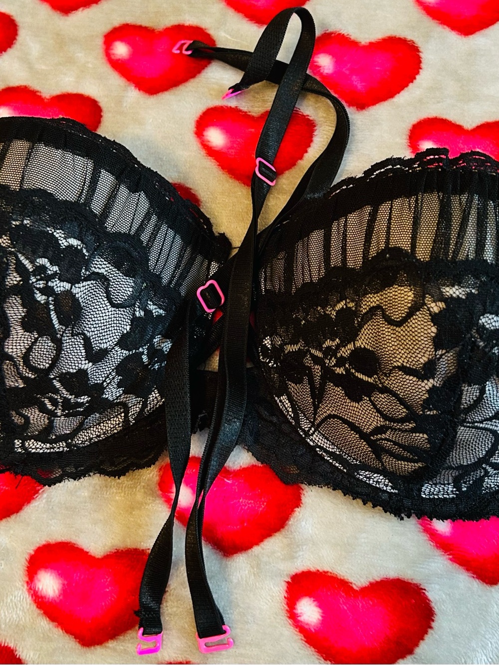 Black Lace Strapless Bra with Detachable Straps